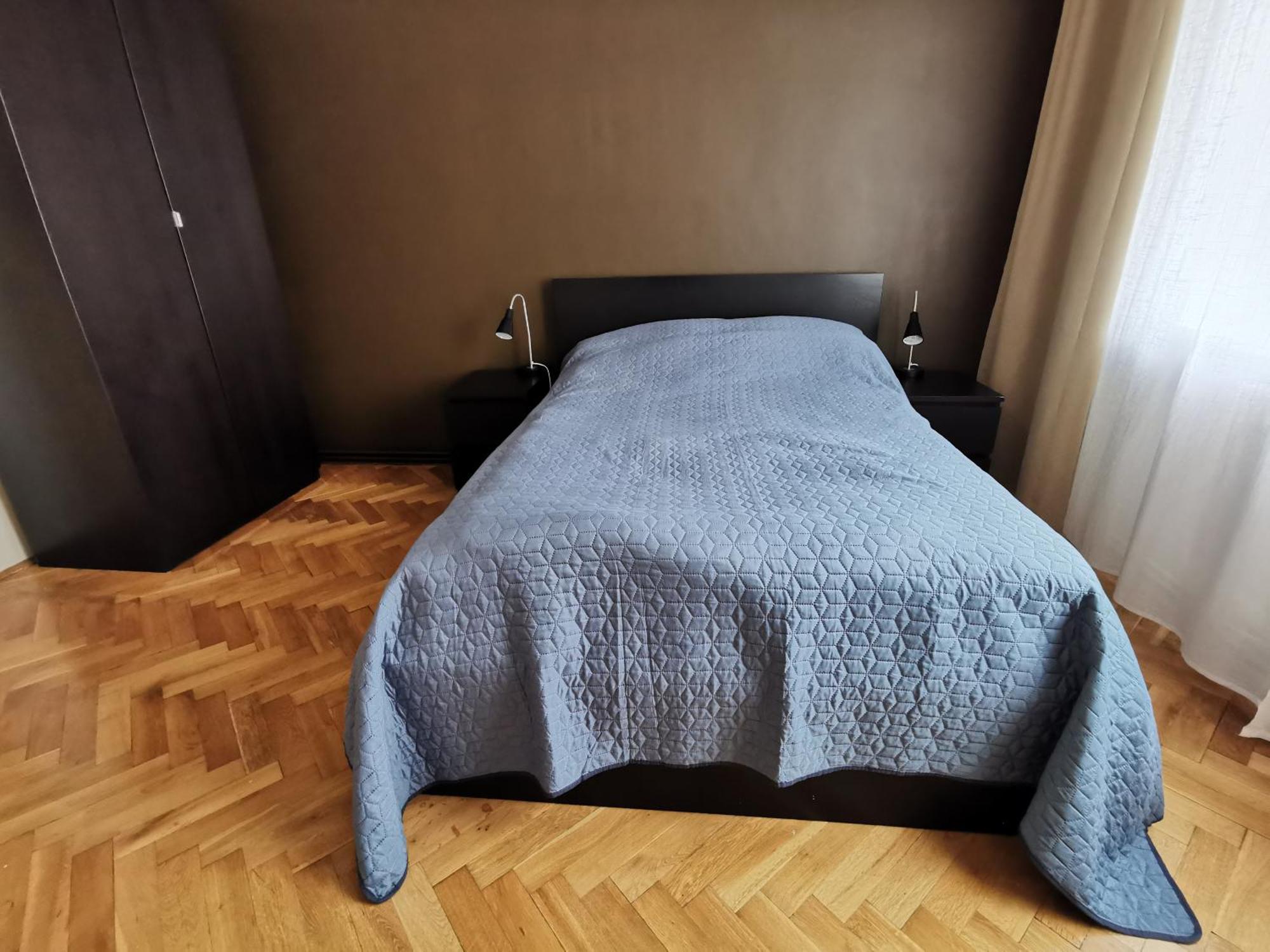 Cozy Spacious Apartment With Balcony Краков Экстерьер фото